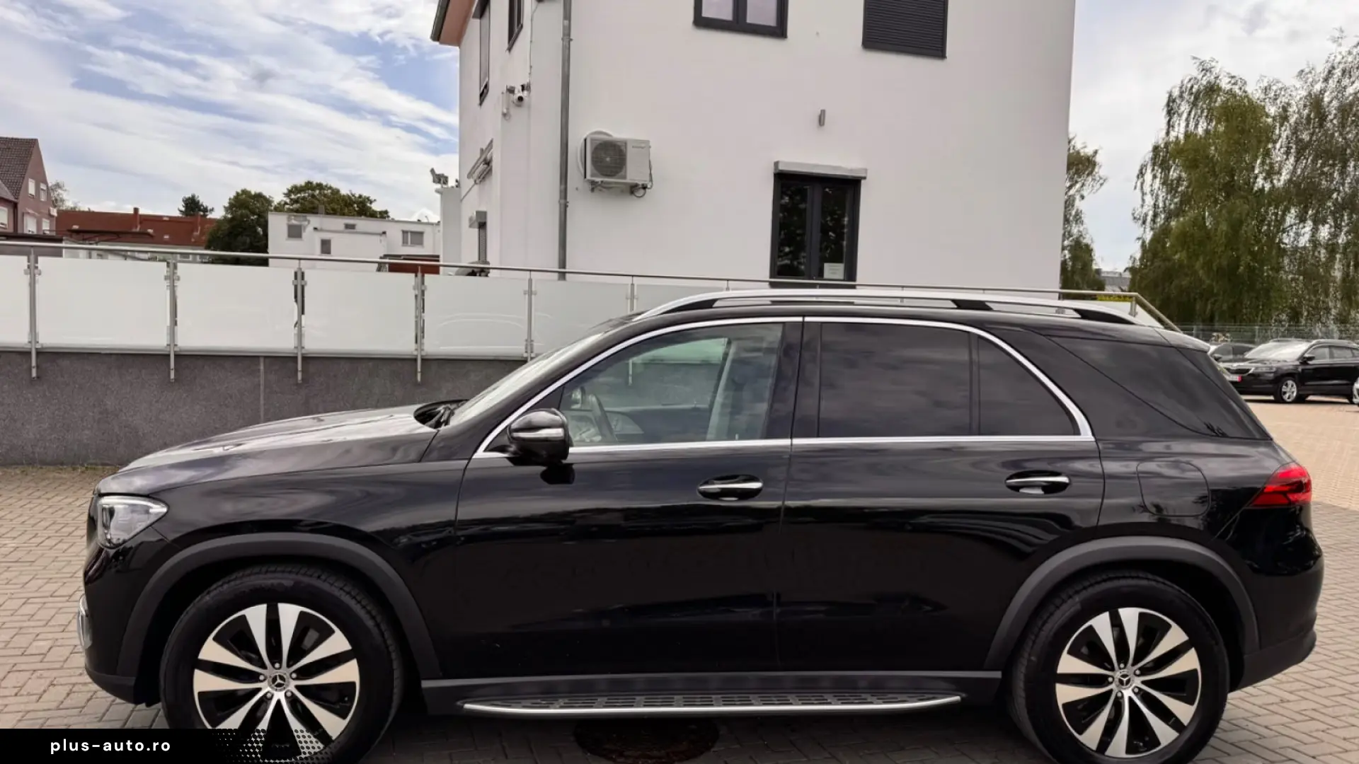 Mercedes-Benz GLE 350 de 4MATIC –Plug-in Hybrid Diesel  Pano