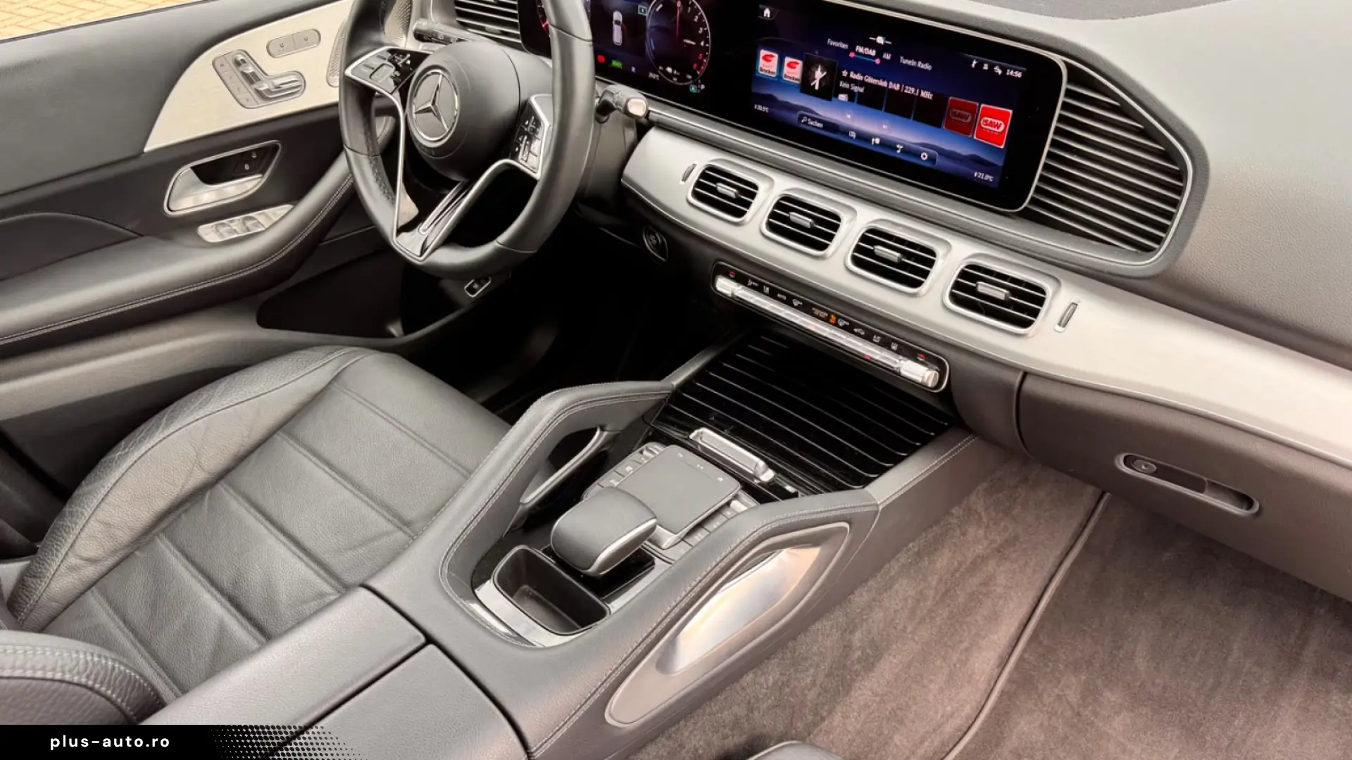 Mercedes-Benz GLE 350 de 4MATIC –Plug-in Hybrid Diesel  Pano