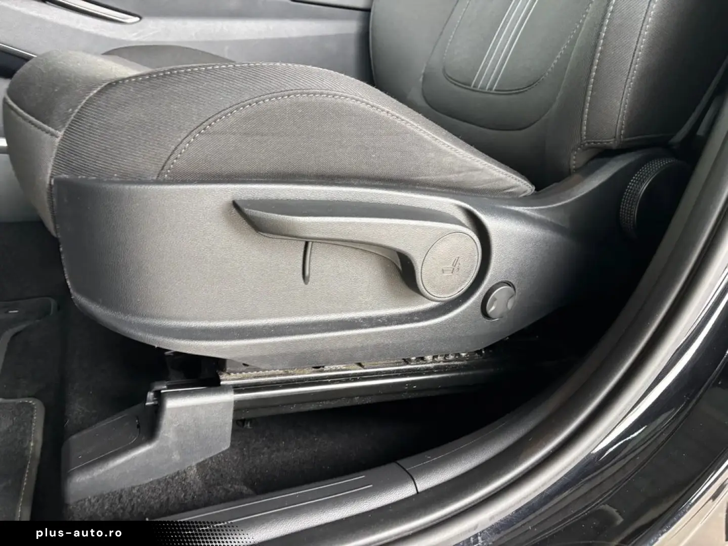 HYUNDAI Tucson 2022 — imagine 32