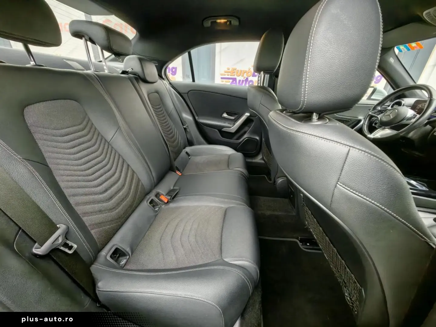 Mercedes-Benz A-180
