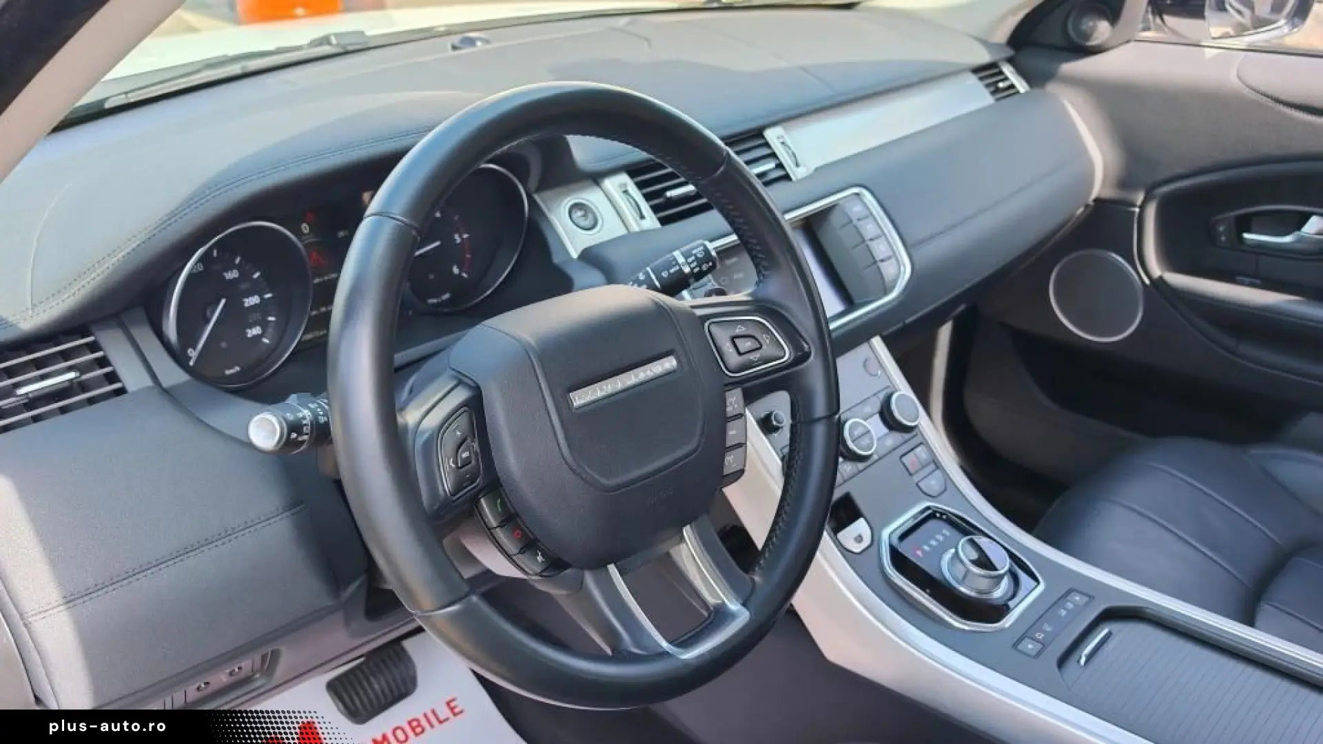 Land-Rover Range-Rover-Evoque