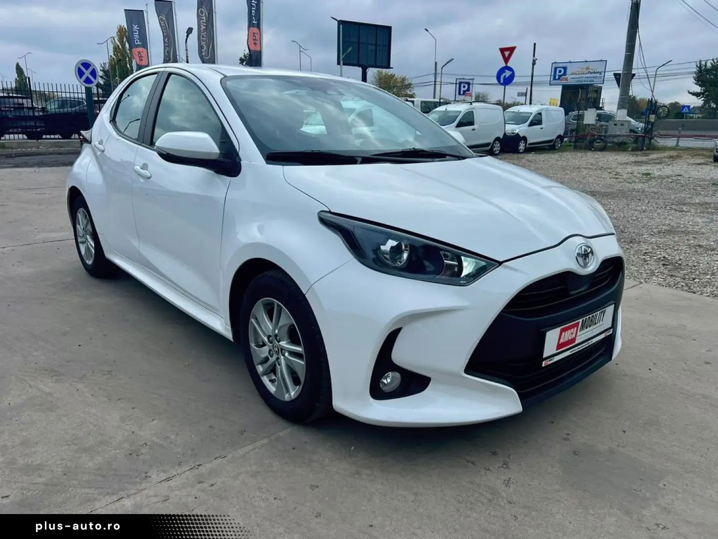 TOYOTA Yaris 2023 — imagine 1