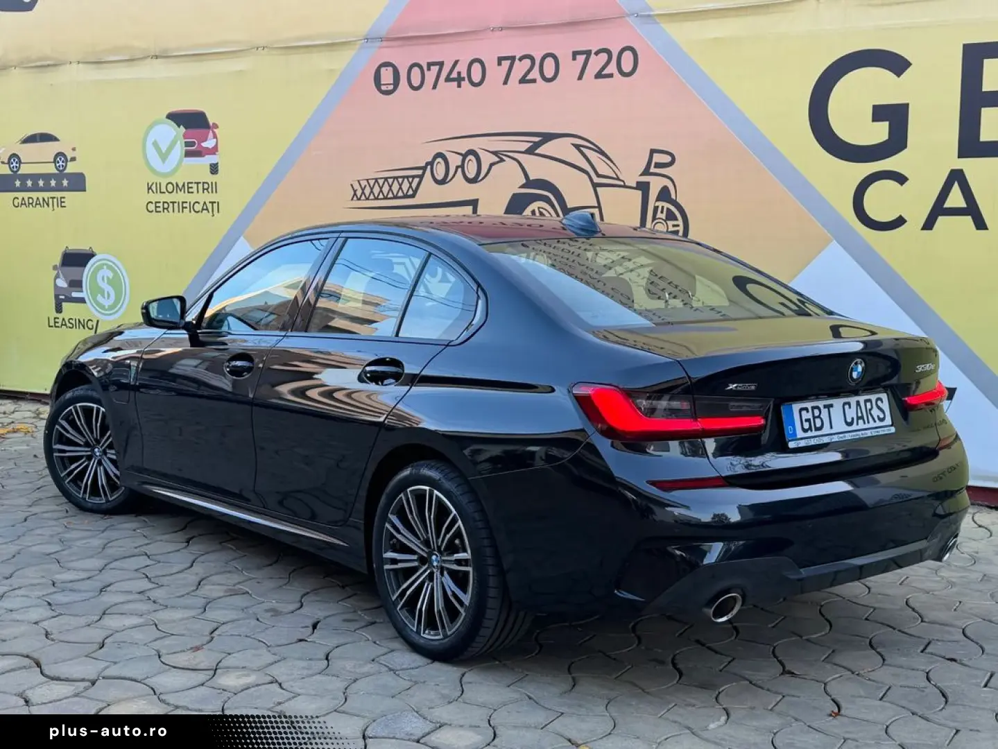 BMW  2021 — imagine 5