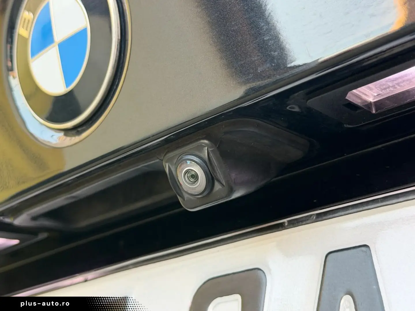 BMW  2021 — imagine 12