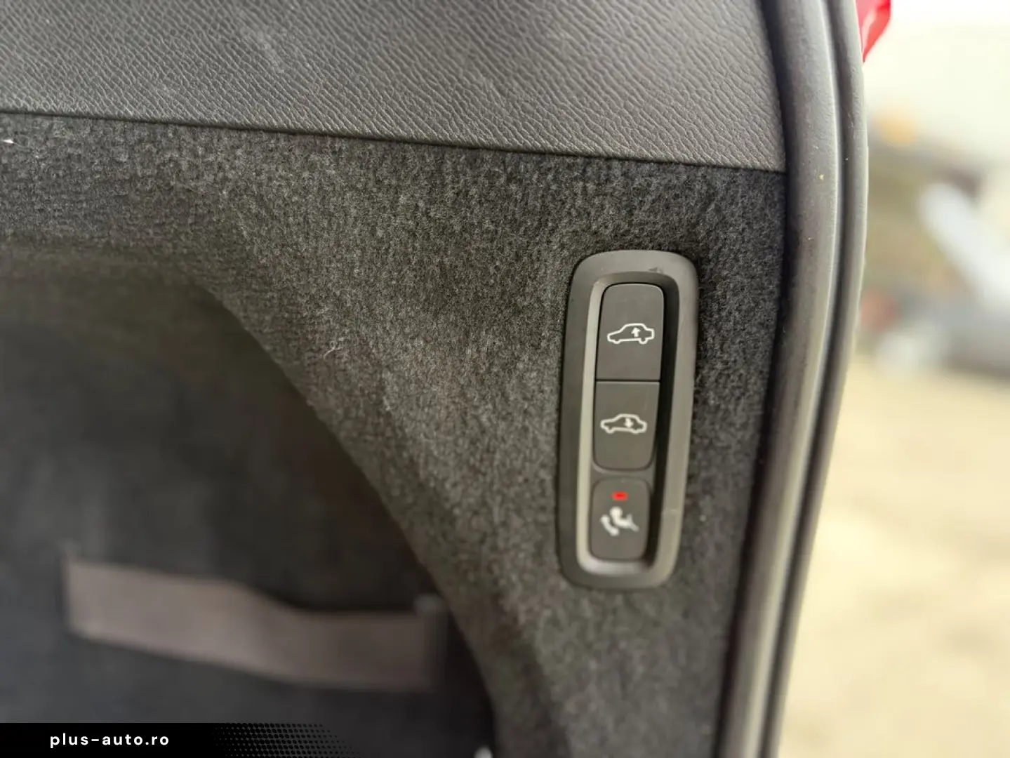 VOLVO XC90 2016 — imagine 21