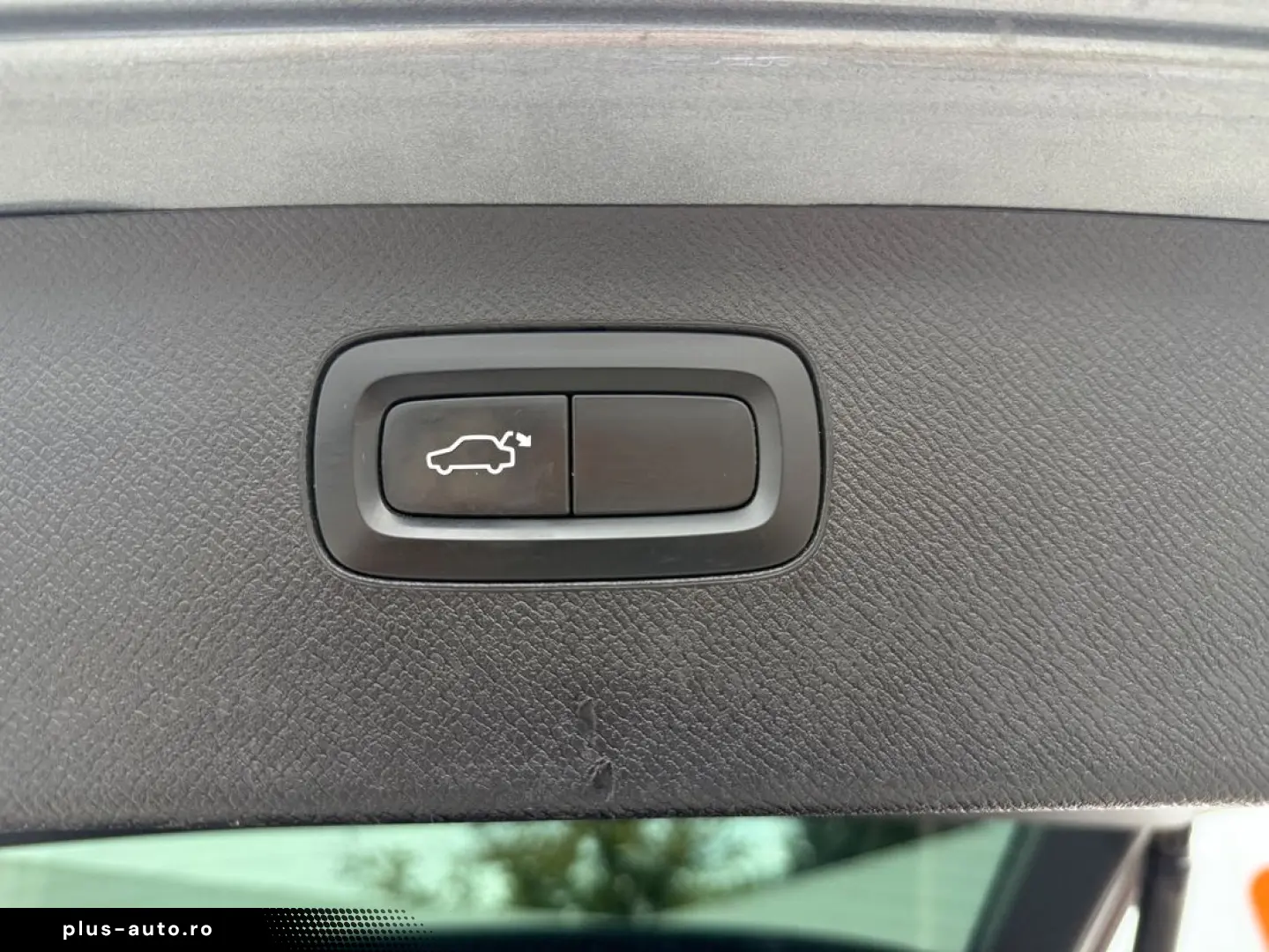VOLVO XC90 2016 — imagine 22