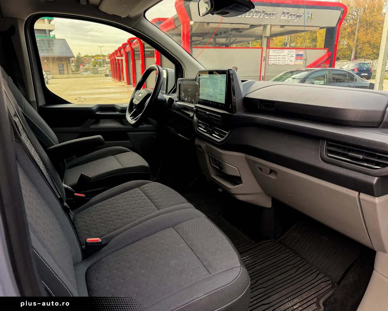 Ford Transit Custom 8 1 2.0 TDCI automat