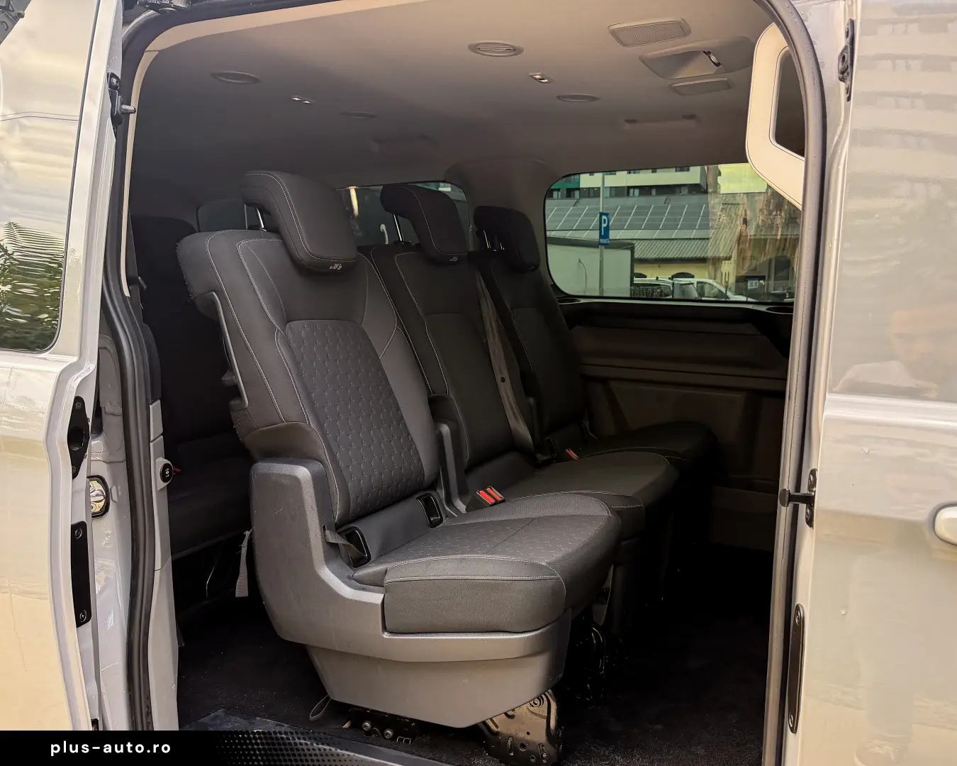 Ford Transit Custom 8 1 2.0 TDCI automat