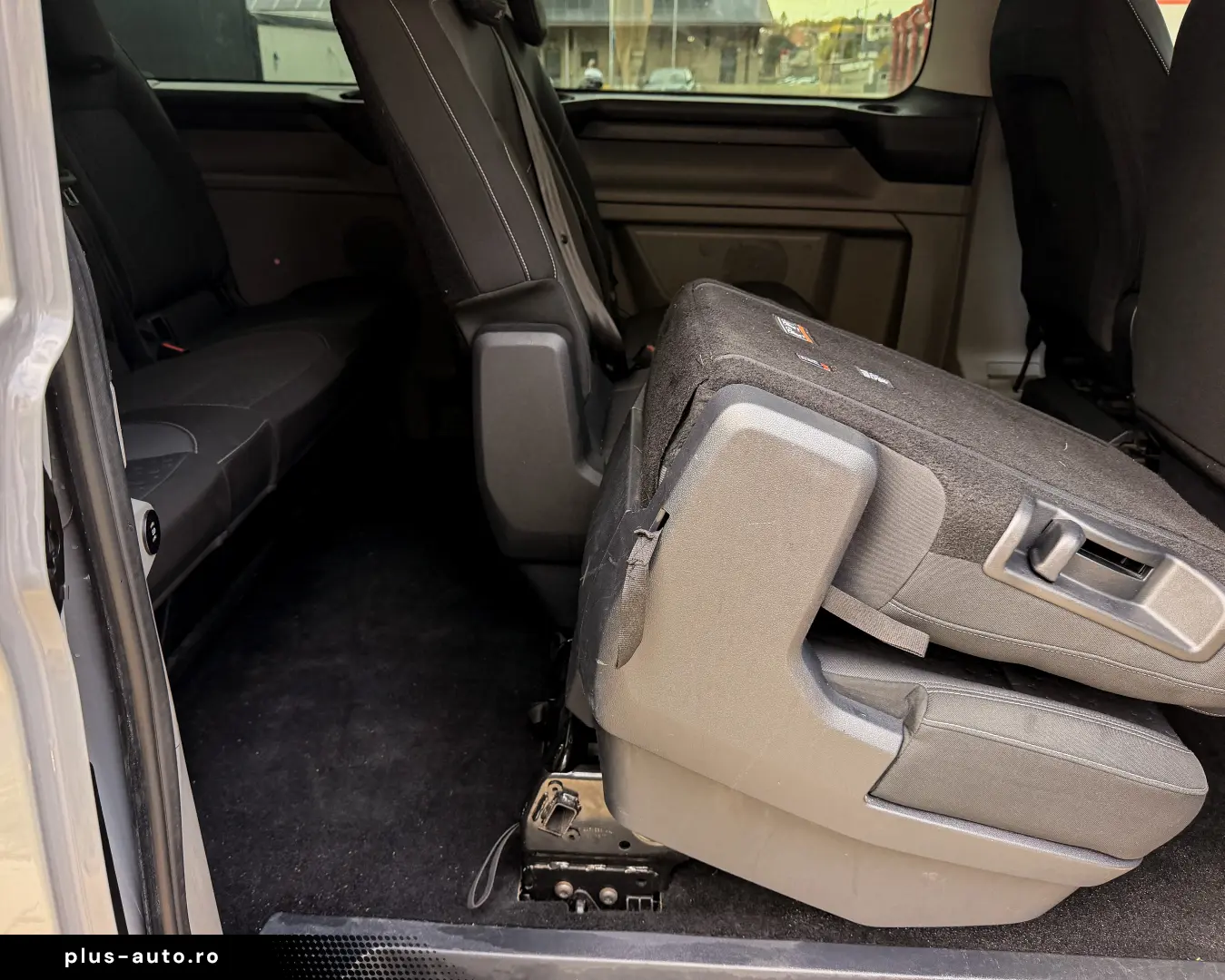 Ford Transit Custom 8 1 2.0 TDCI automat