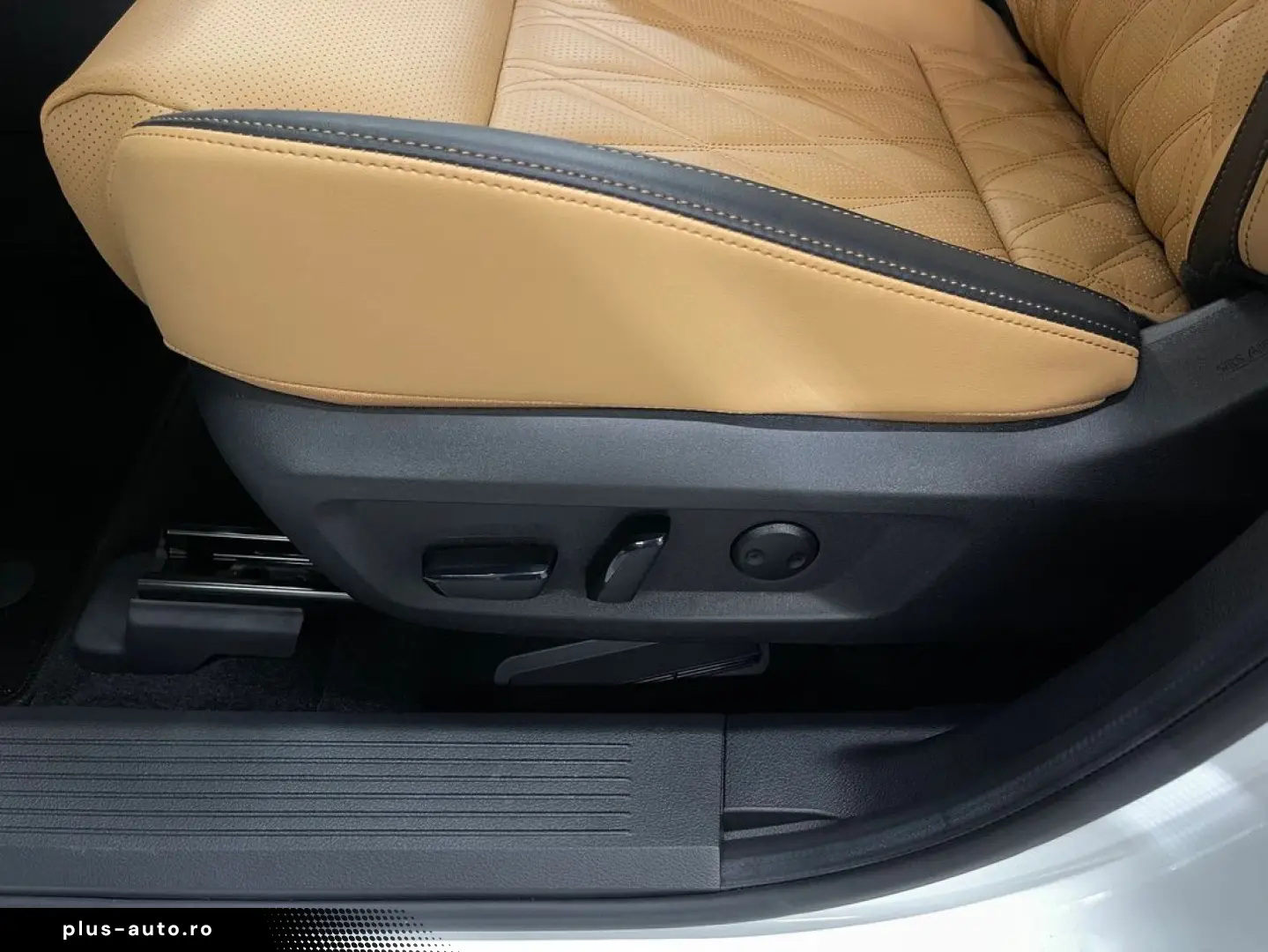 NISSAN X-Trail 2024 — imagine 47