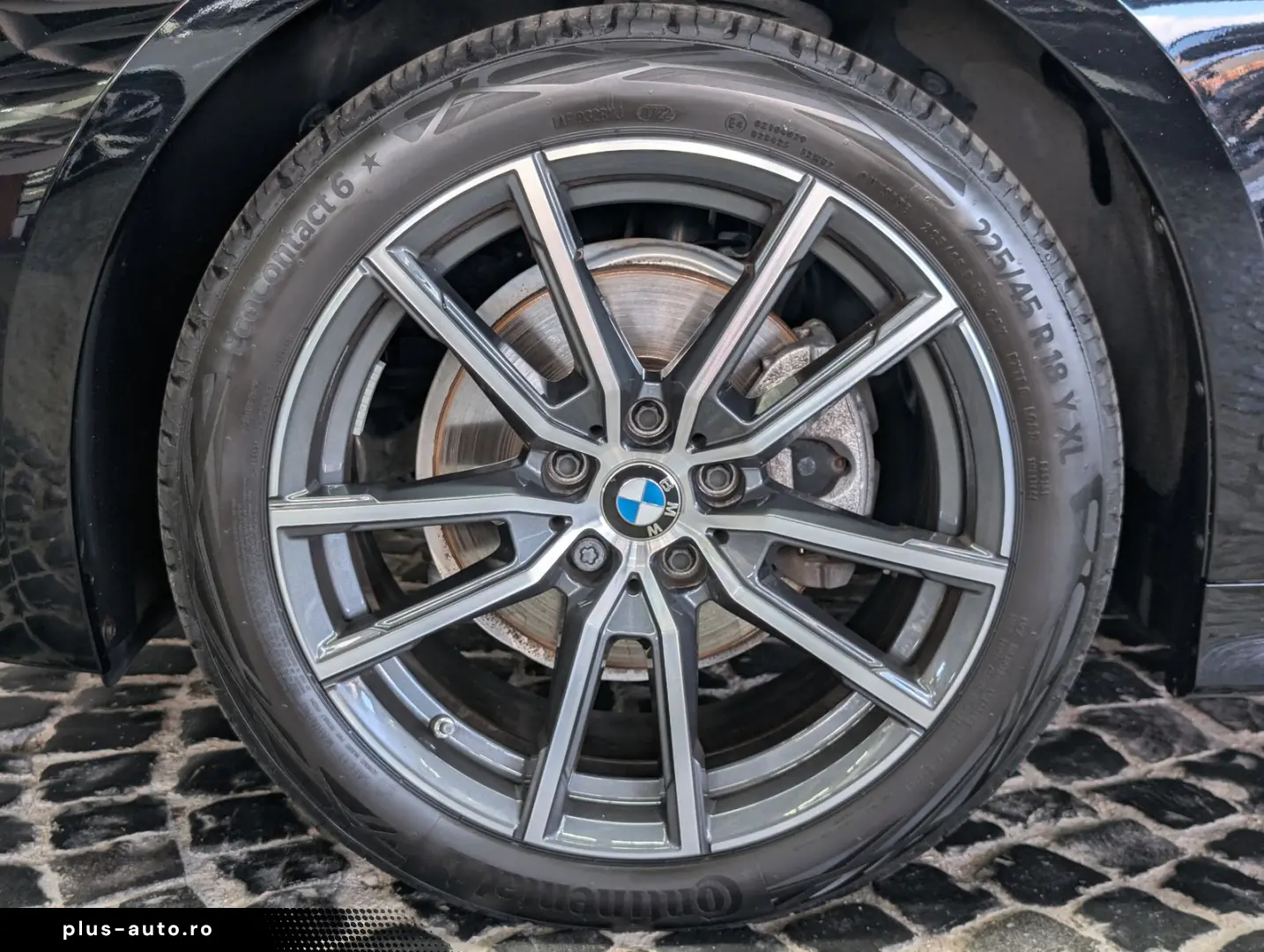 BMW 320 d T xDrive StHz HuD LEDER-SpoSi ACC WIDE H&K