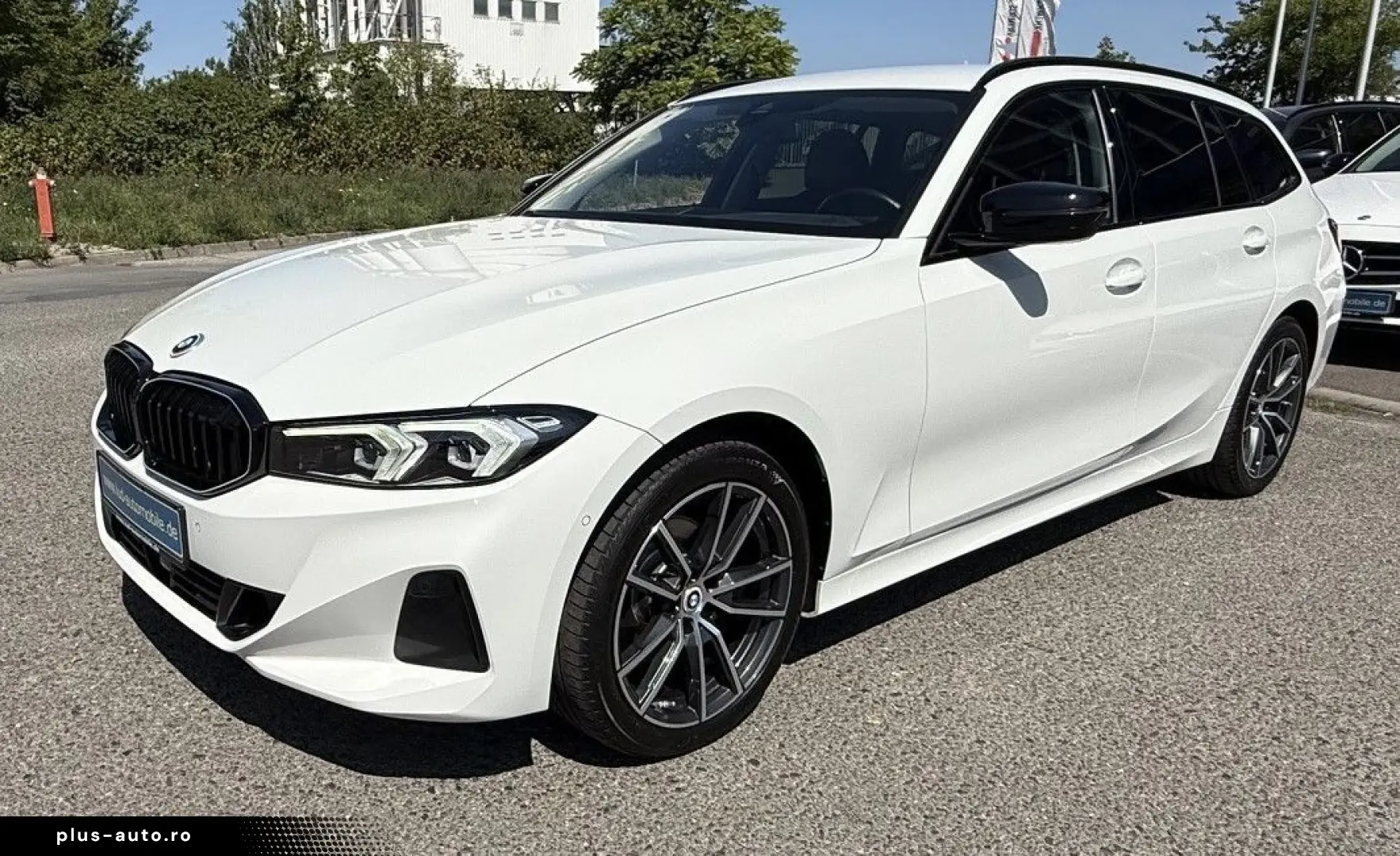 BMW 320 d xDrive Touring LCI Rückfahrkamera  Iconic