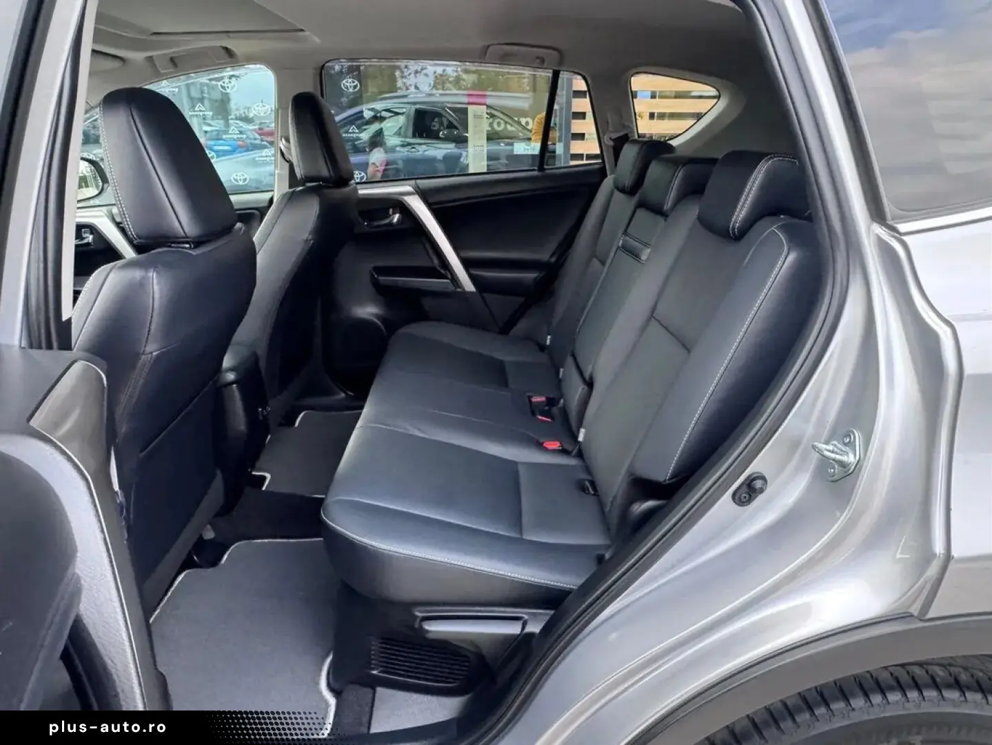 Toyota Rav-4