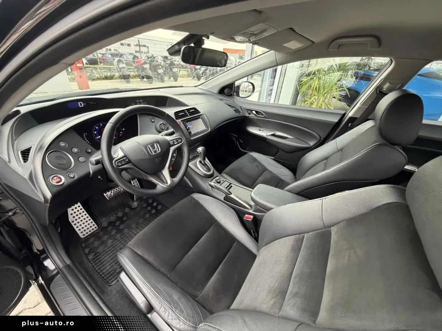 HONDA Civic 2011 — imagine 12