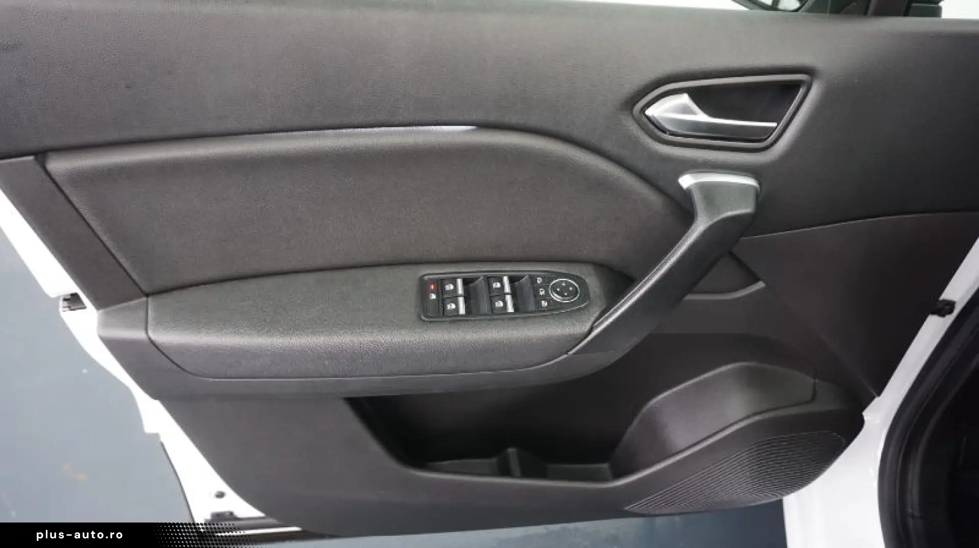 RENAULT CAPTUR 1.6 E-Tech 160CP Intens Plug-In