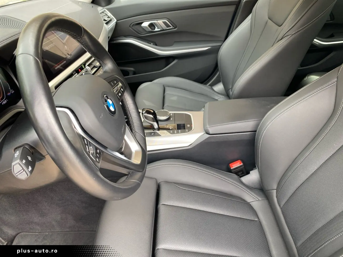 BMW 320d xDrive Limousine Standheizung Laser Kamera