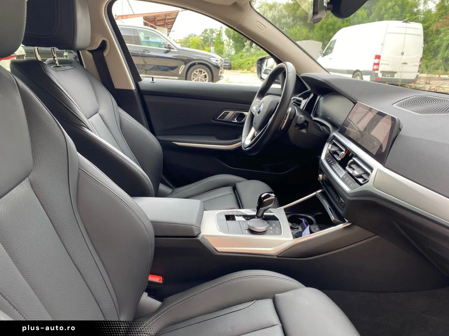BMW 320d xDrive Limousine Standheizung Laser Kamera