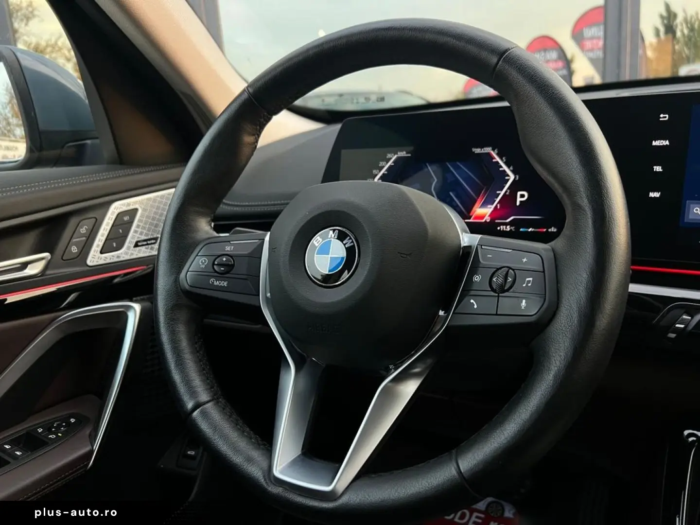 BMW X1 2025 — imagine 10