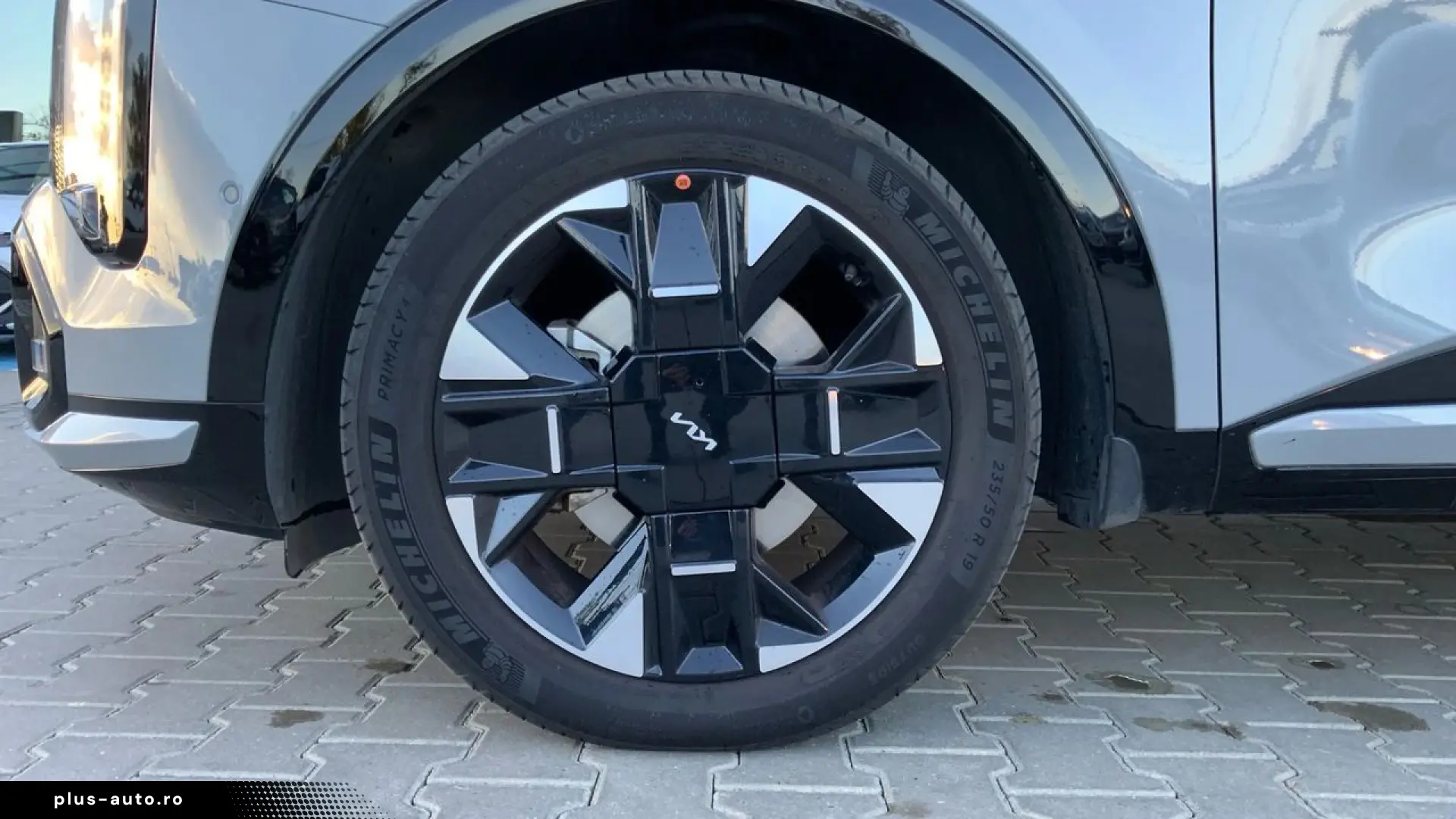 KIA Sportage 2025 — imagine 9
