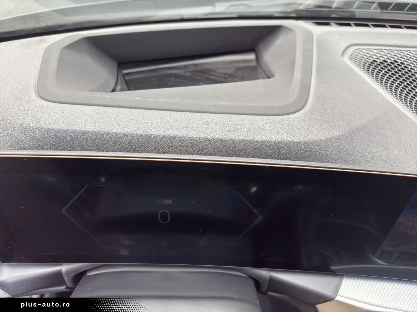BMW Seria 3 2023 — imagine 14