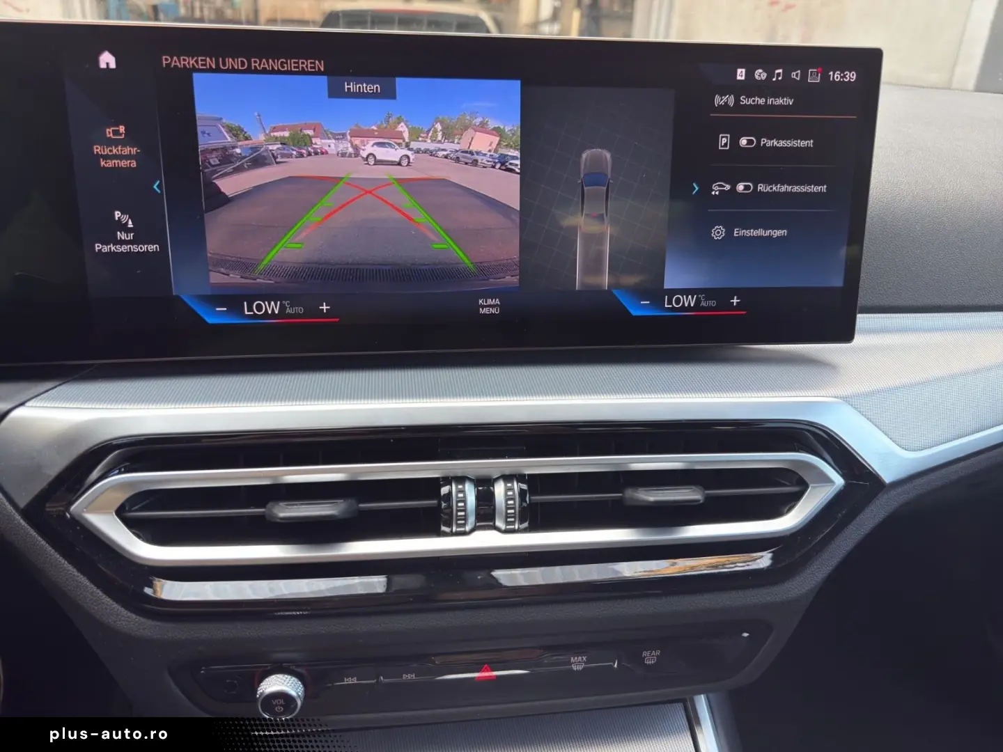 BMW Seria 3 2023 — imagine 18