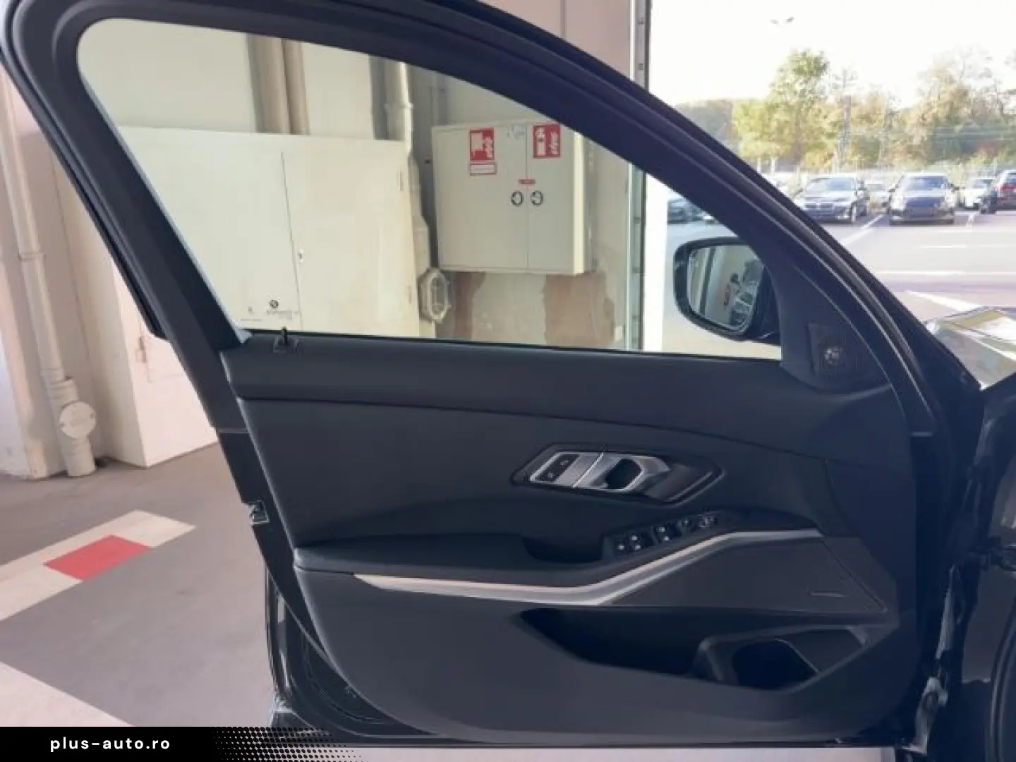 BMW 320 d xDrive Limousine Sportpaket AHK-klappbar N