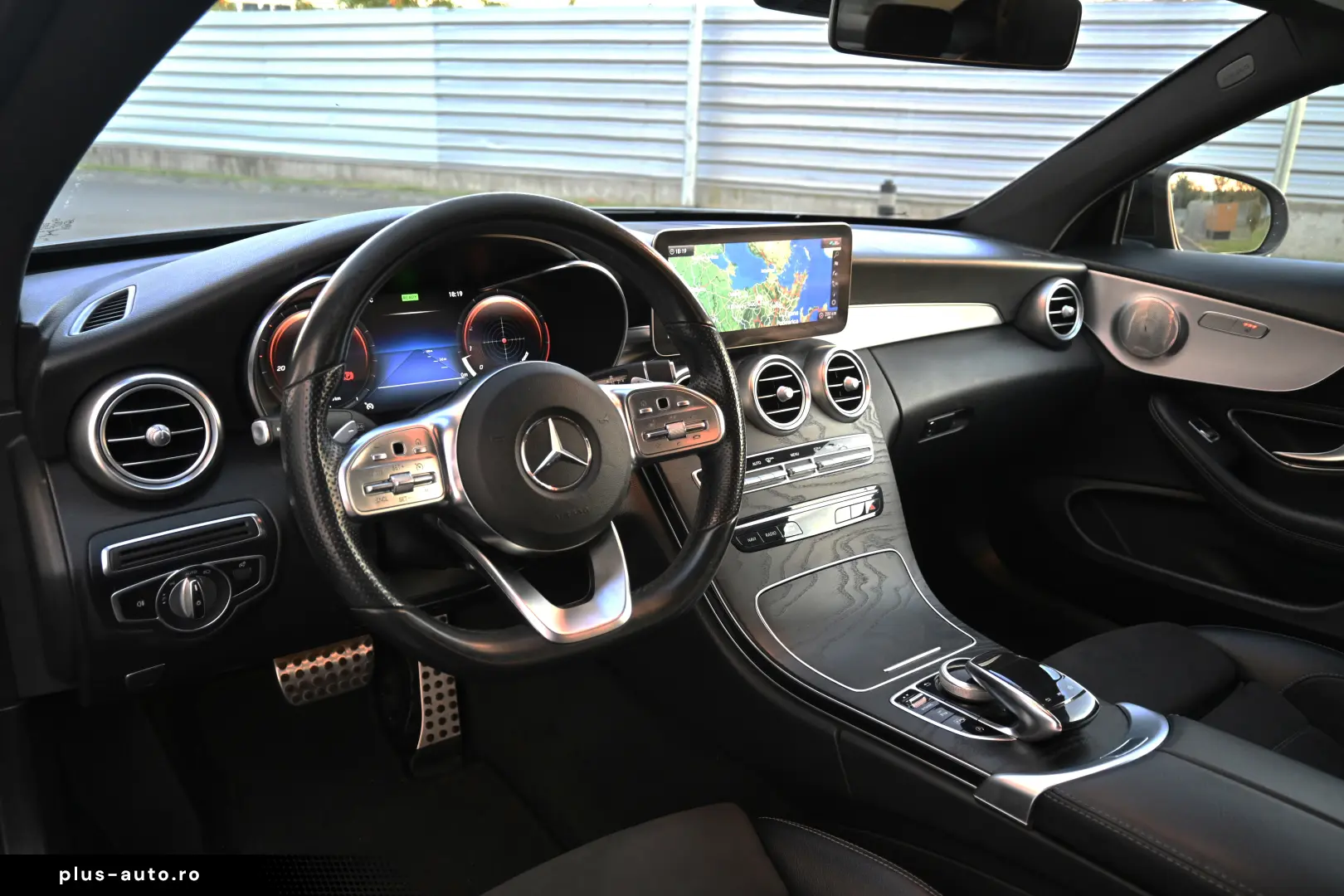 Mercedes-Benz C 200