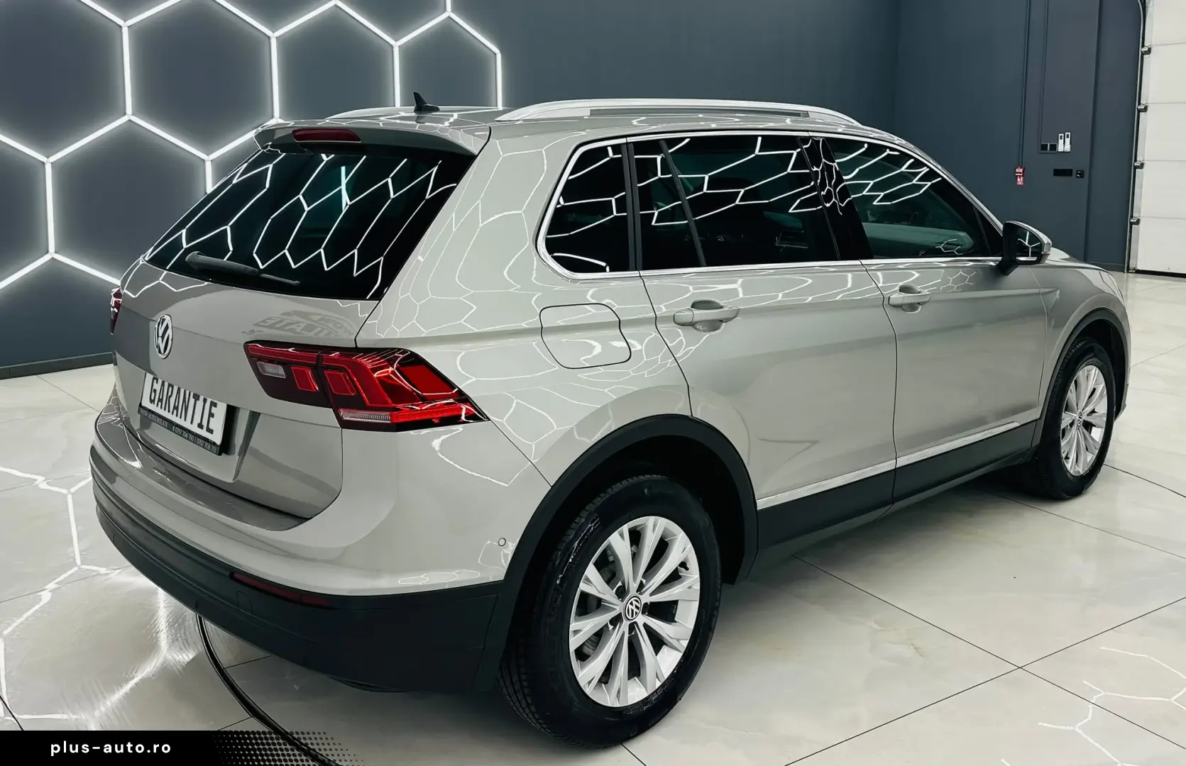VOLKSWAGEN TIGUAN 2016 2.0D E6 4X4 Garantie 12 Luni Rate Ava