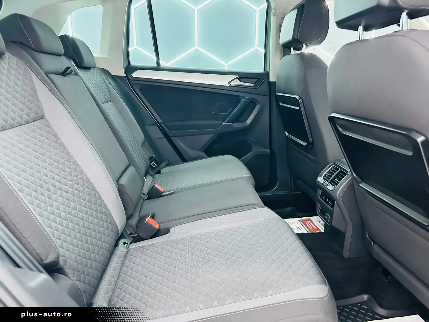 VOLKSWAGEN TIGUAN 2016 2.0D E6 4X4 Garantie 12 Luni Rate Ava