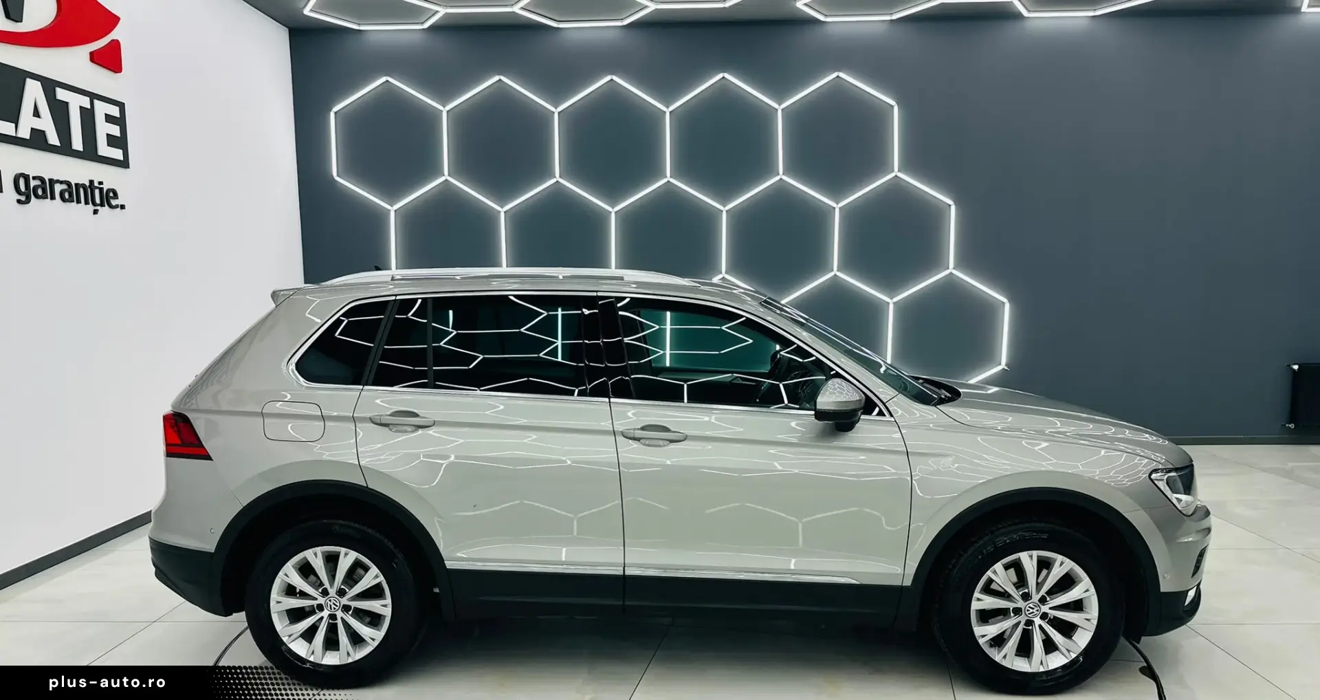 VOLKSWAGEN TIGUAN 2016 2.0D E6 4X4 Garantie 12 Luni Rate Ava