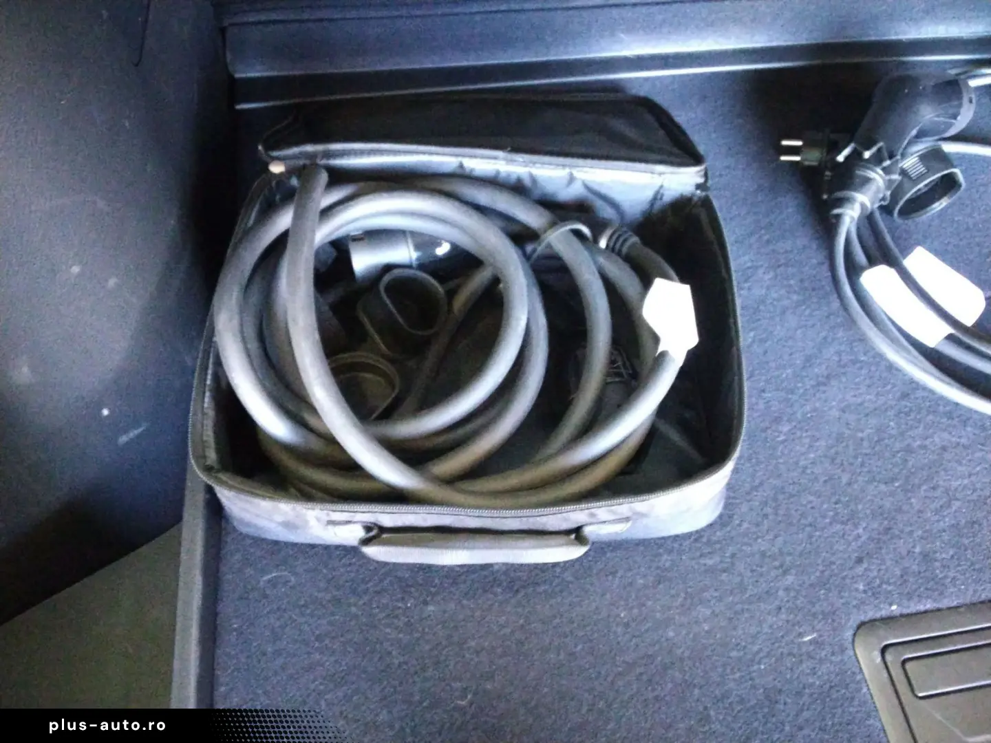 BYD SEAL U DM-I 1.5 PHEV DM-iBoost