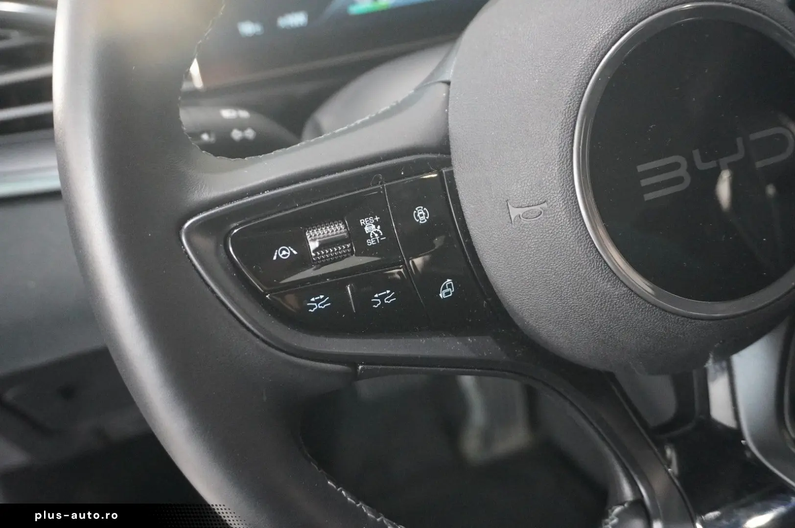BYD Seal 2025 — imagine 24