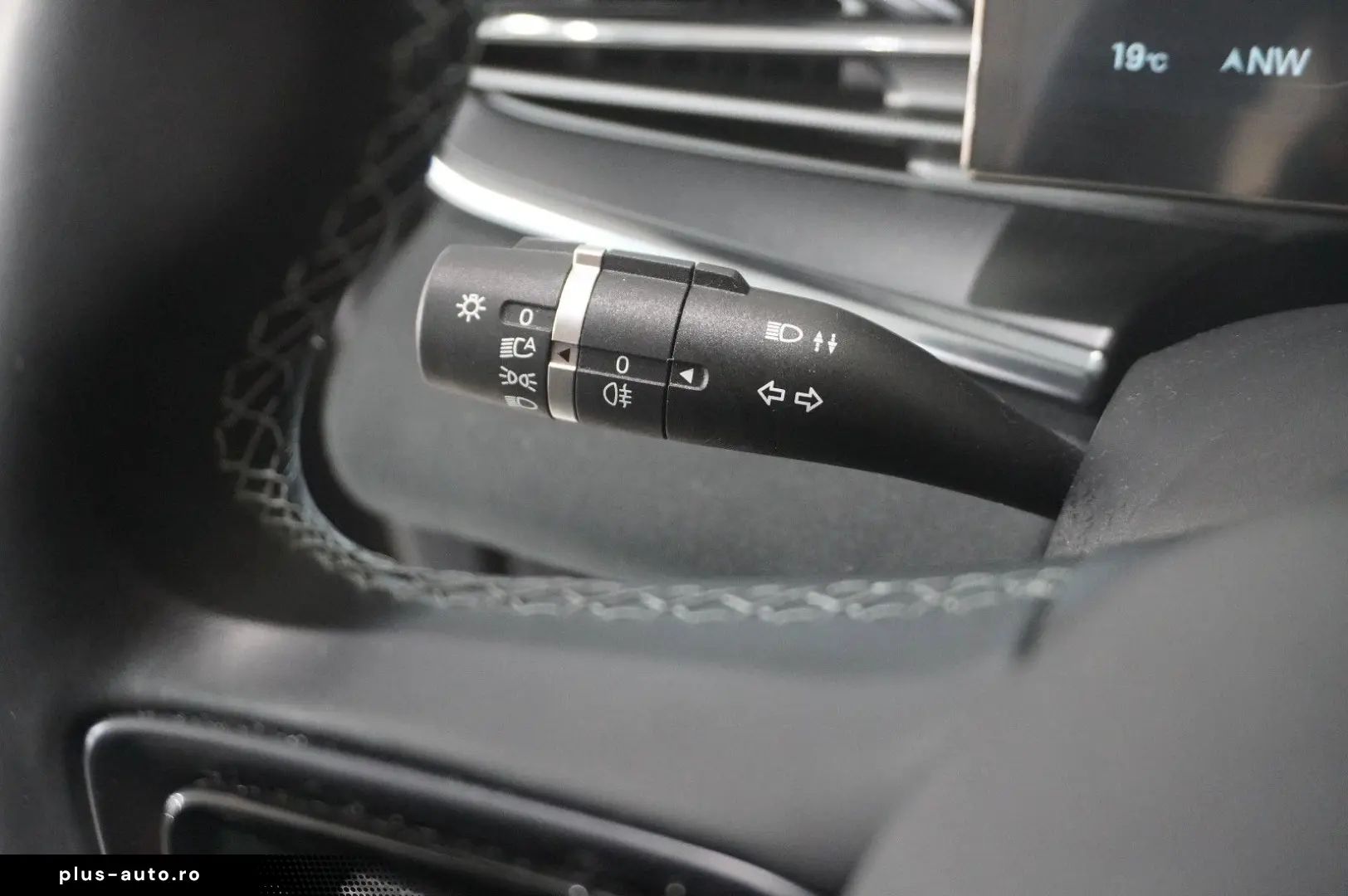 BYD Seal 2025 — imagine 25