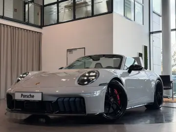 PORSCHE 992 Carrera 3.6 GTS Lift InnoDr. Burm PDLS  PDCC