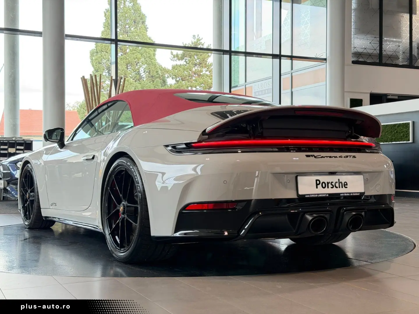 PORSCHE 911 2025 — imagine 34