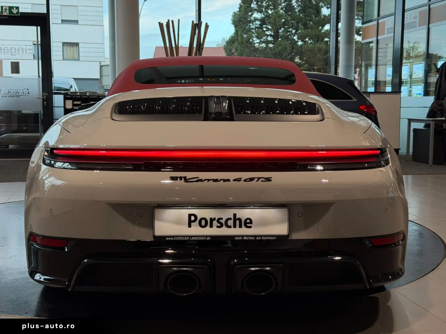 PORSCHE 911 2025 — imagine 45