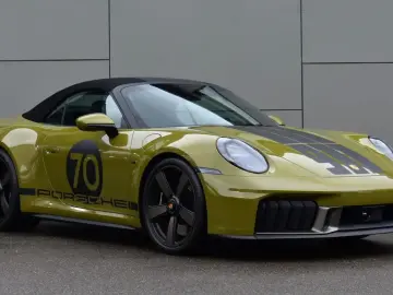 PORSCHE 911 992 Spirit 70 LIFT BOSE CLUBLEDER-PASCHA INN