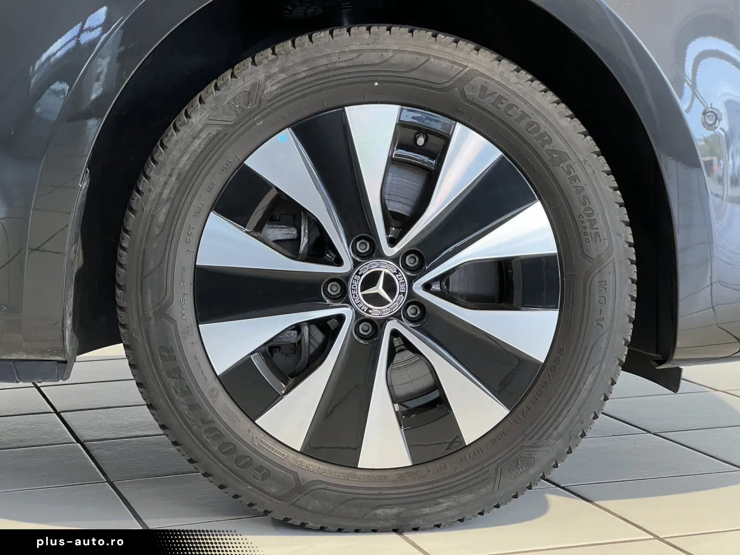 MERCEDES-BENZ Vito Tourer 116 CDI