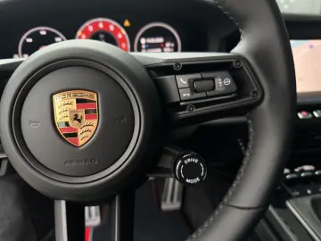 PORSCHE 992 (911) Carrera T Cabrio   Liftsystem   BOSE