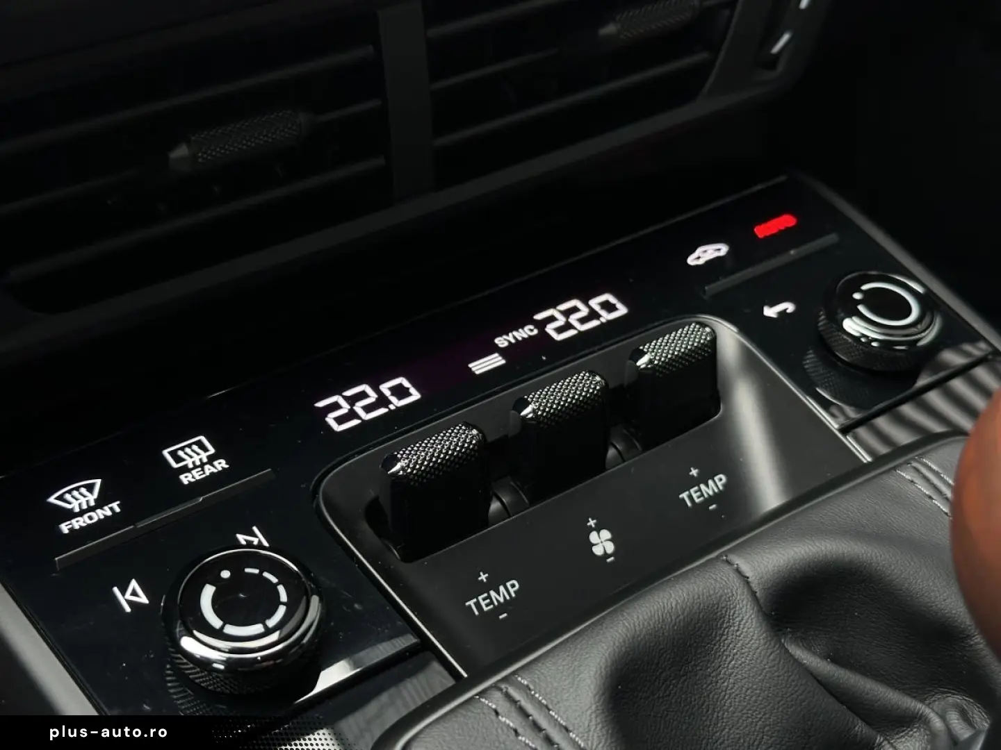 PORSCHE 992 (911) Carrera T Cabrio   Liftsystem   BOSE