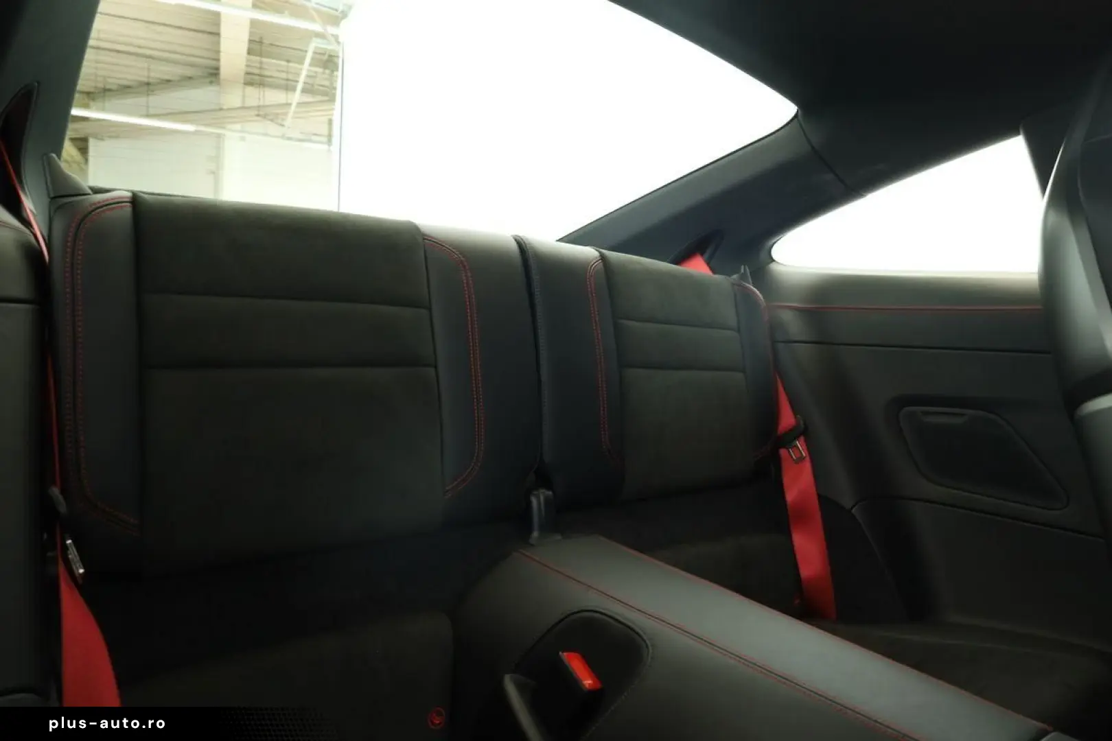 PORSCHE 911 2024 — imagine 16