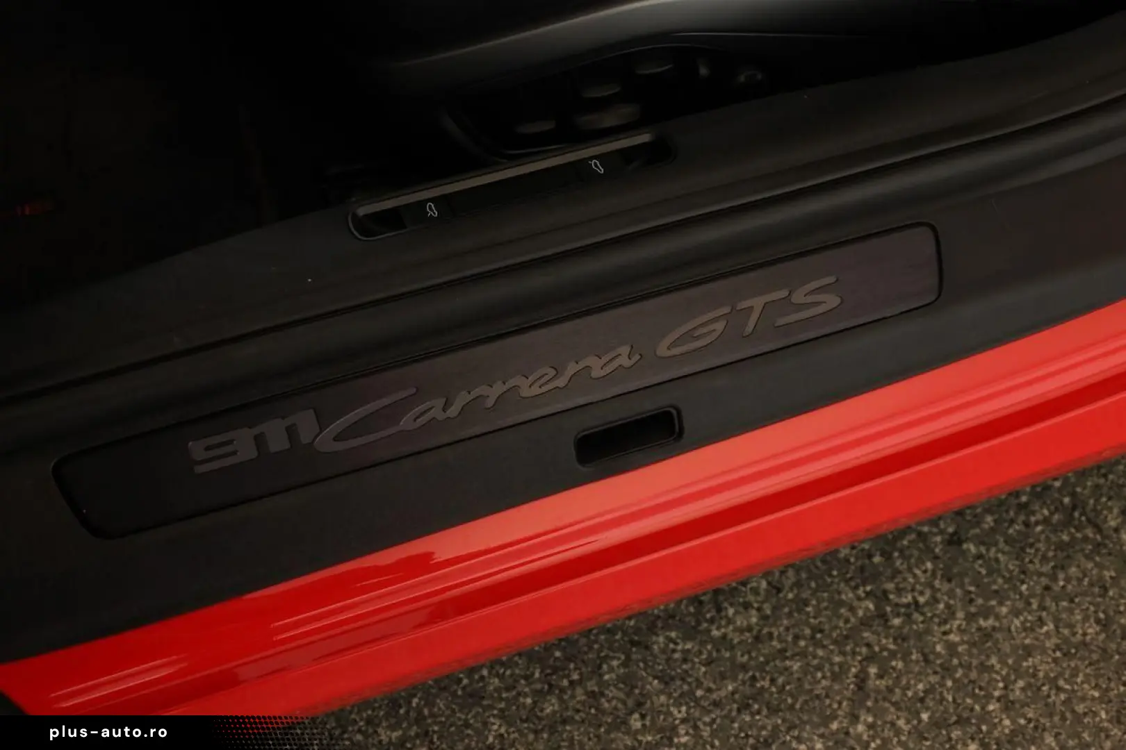 PORSCHE 911 2024 — imagine 19