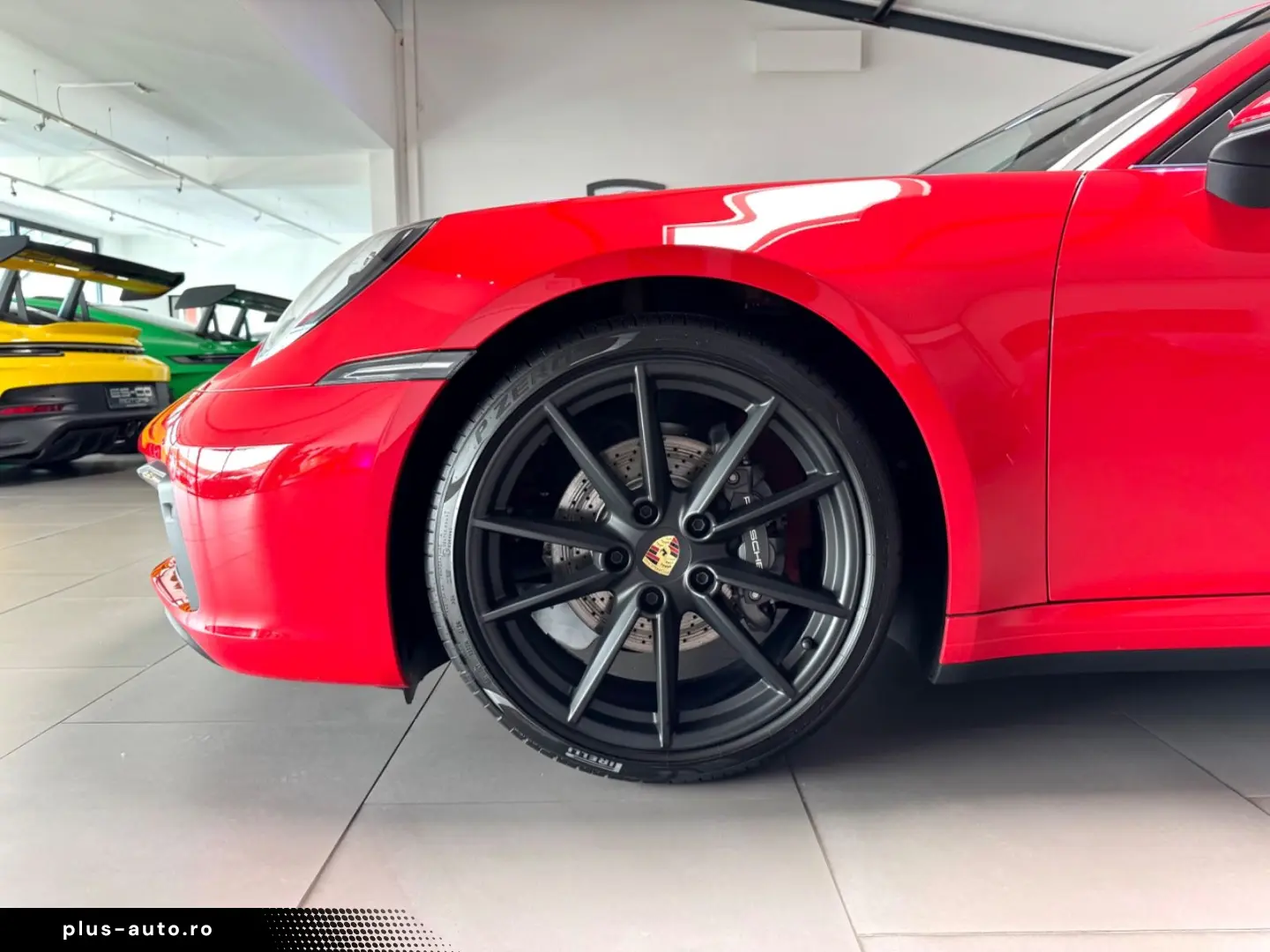 PORSCHE 911 2024 — imagine 15