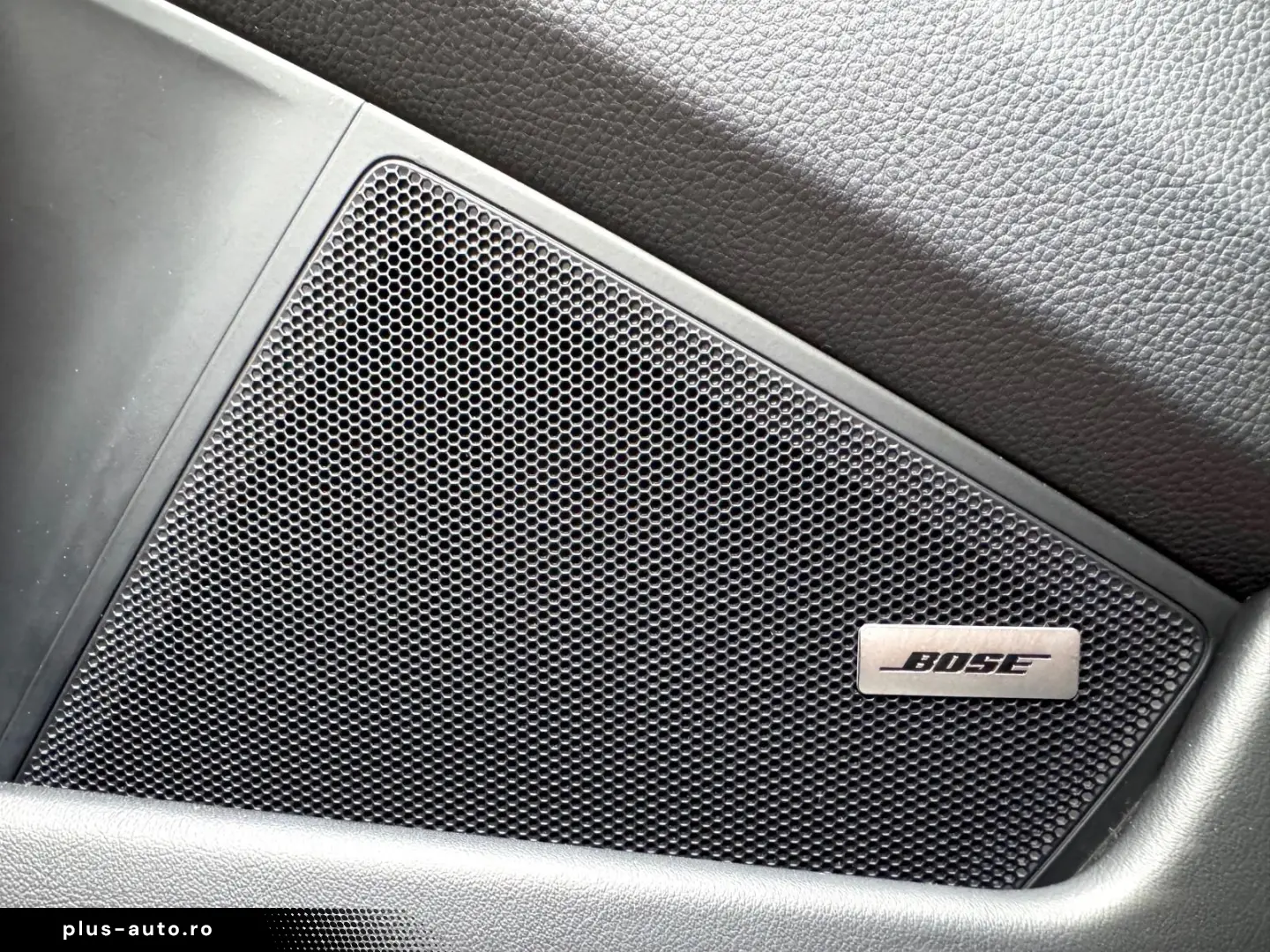 PORSCHE 911 2024 — imagine 16