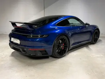 PORSCHE 992 (911) Carrera GTS  Vollschalensitze  Aerokit
