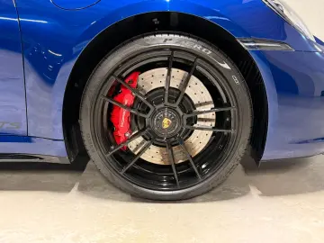 PORSCHE 992 (911) Carrera GTS  Vollschalensitze  Aerokit