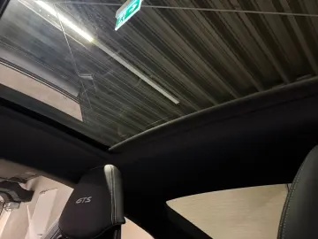 PORSCHE 992 (911) Carrera GTS  Vollschalensitze  Aerokit