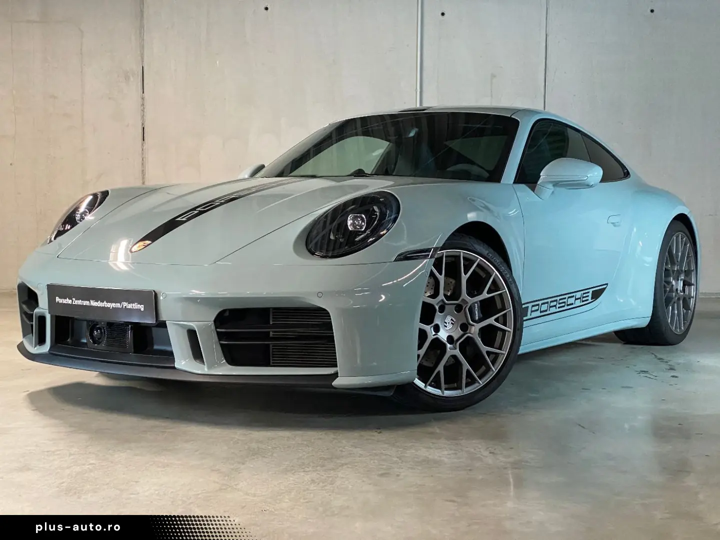 PORSCHE 911 2025 — imagine 3