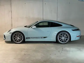 PORSCHE 992 (911) Carrera  Sportabgas  BOSE  SportDesign