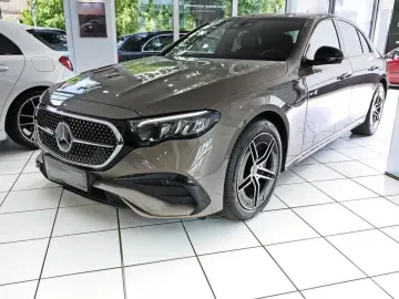 Mercedes-Benz E 300 e AMG LEATHER DISTRO SUPERSCREEN NIGHT